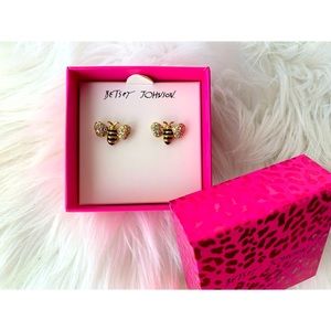 Betsey Johnson Bumble bee stud/post earrings